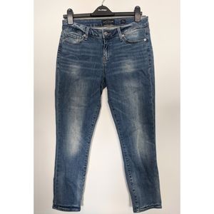 Lucky Lolita NWT Mid Rise Crop 29
